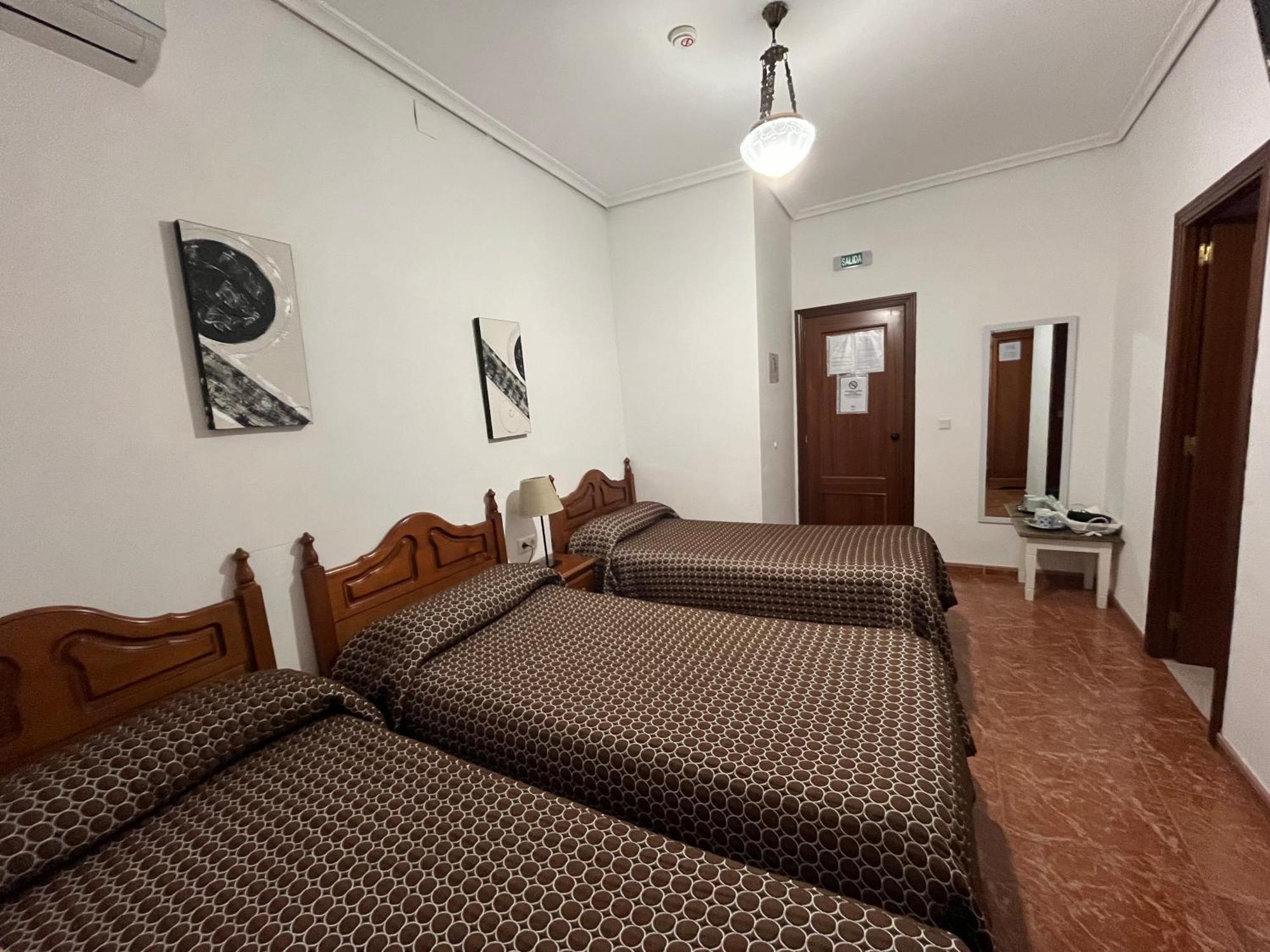 Pension Los Arcos Córdoba Exterior foto